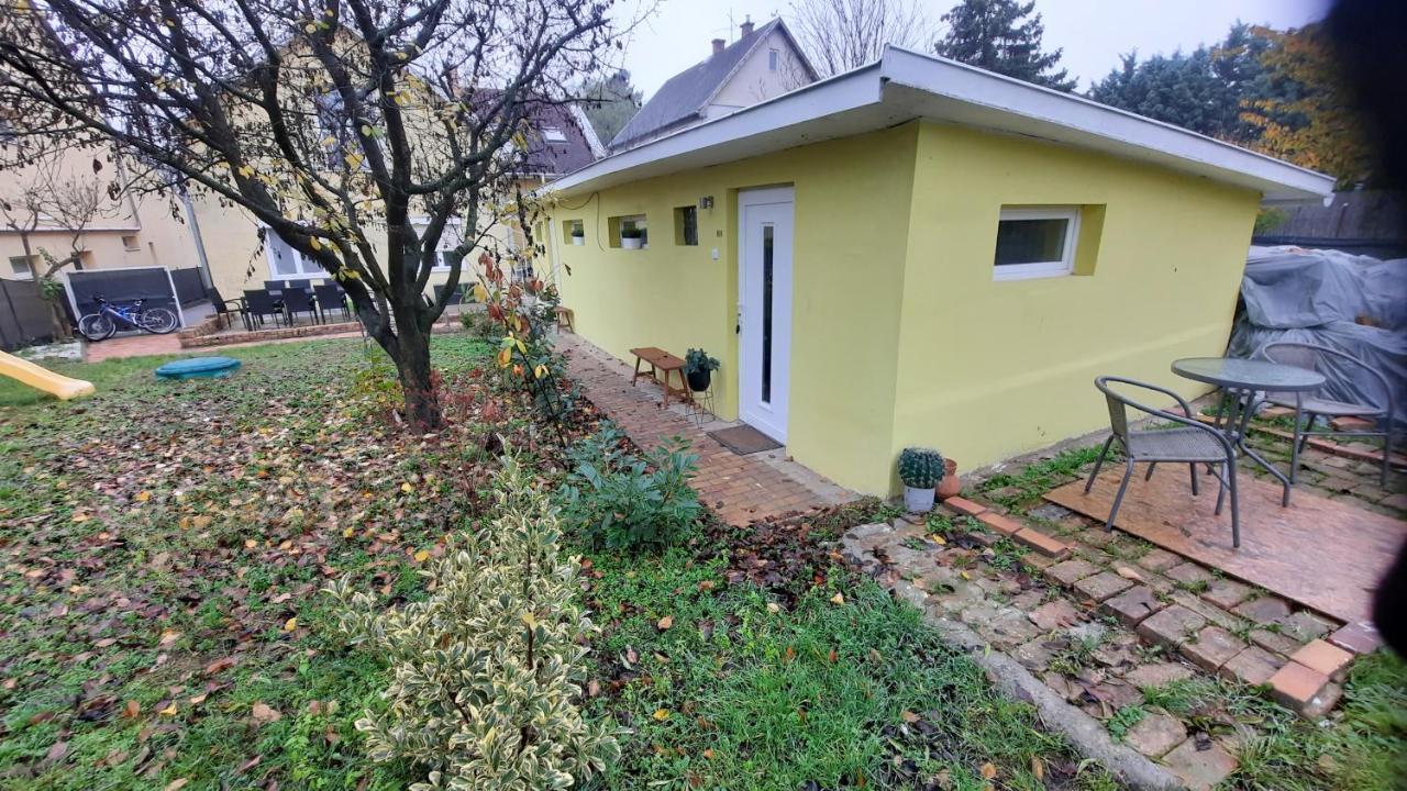 Hi-Bp Garden City Batsanyi Tiny House Near The City Train With Free Parking Budapest Exterior photo